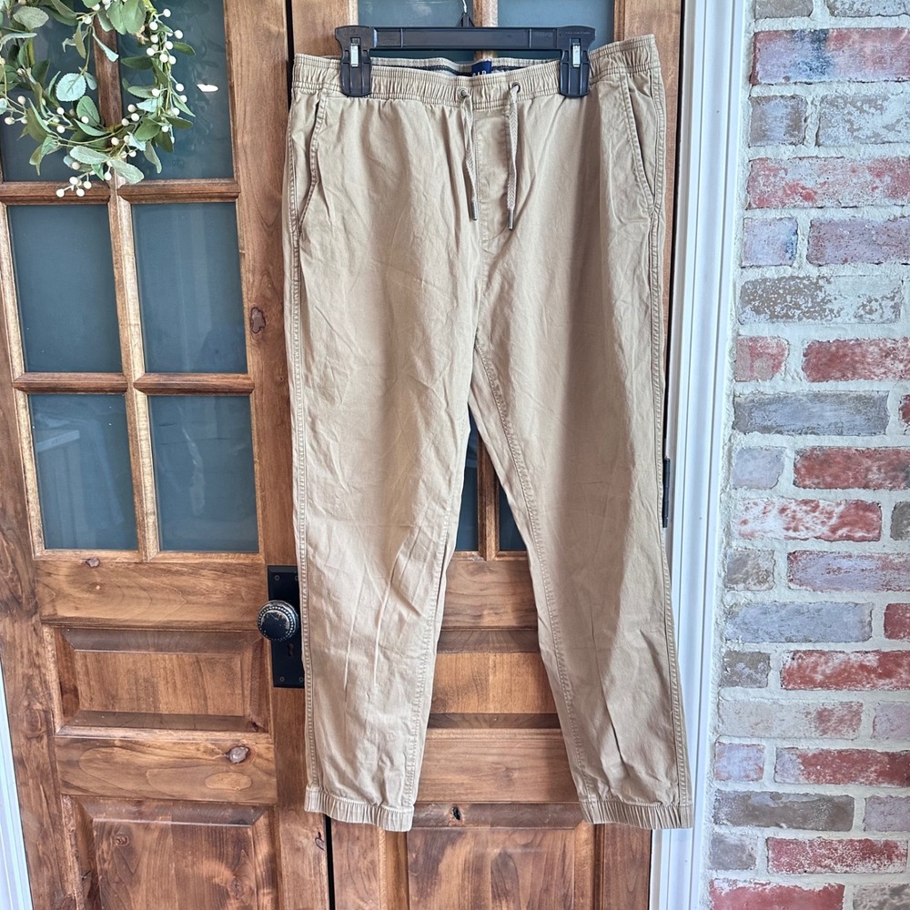 GAP Jogger Pants Mens Large 35x28 Khaki Tan Elastic Waist Cotton Spandex‎